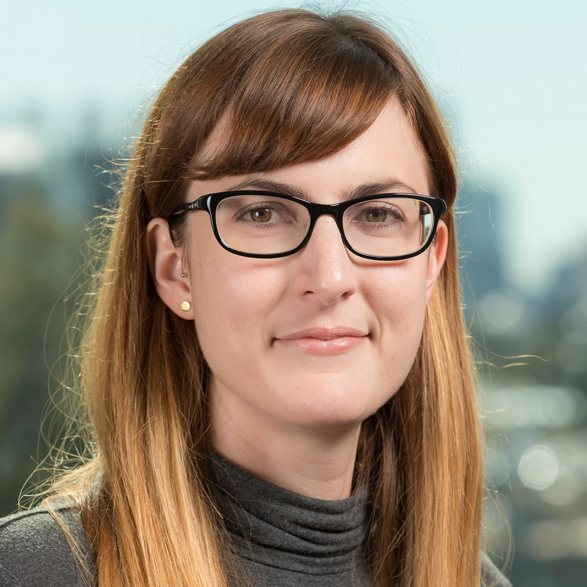 Dr Felicity Davis